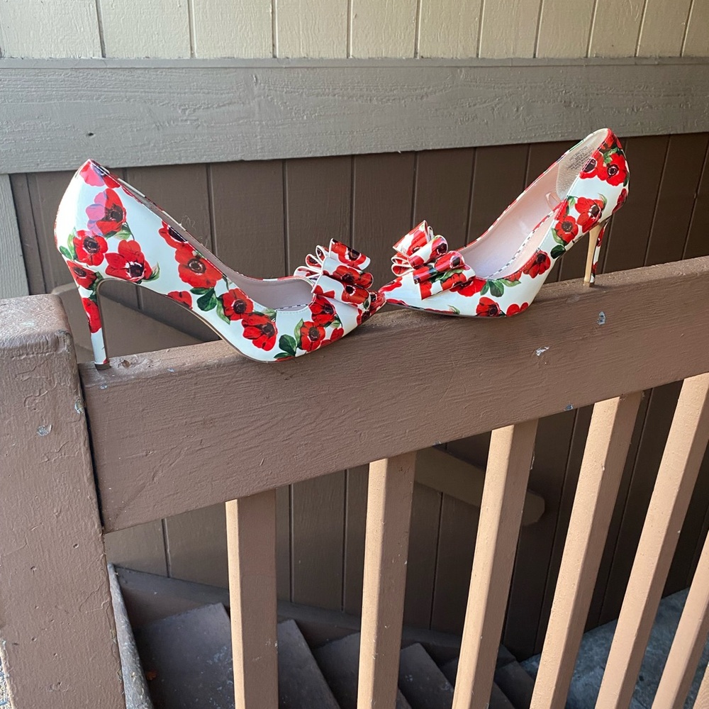 Rose Heels